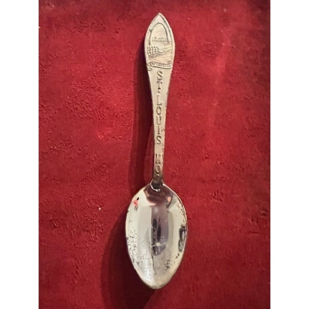Collectible State Spoons - Picture 8 of 16